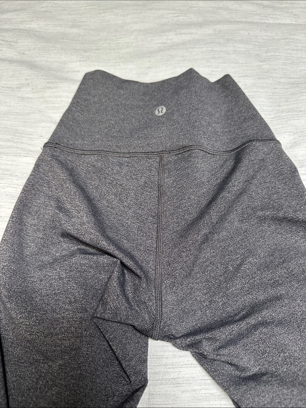 Lululemon Wunder Under Tights - Picture 6 of 8